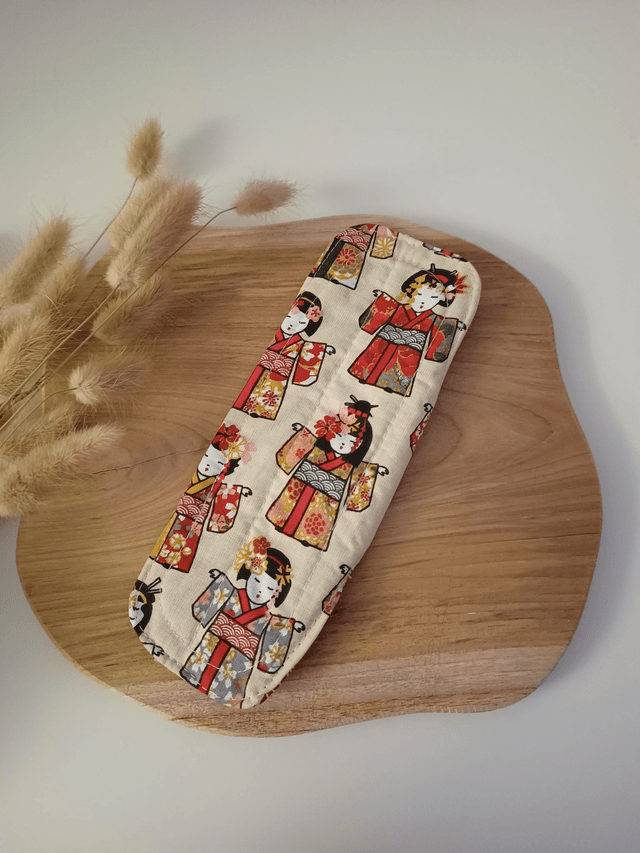 Serviette hygiénique lavable Geisha (à l'unité ou en lot de 5)