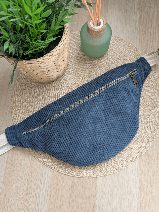 Sac banane femme en velours cotelé bleu canard