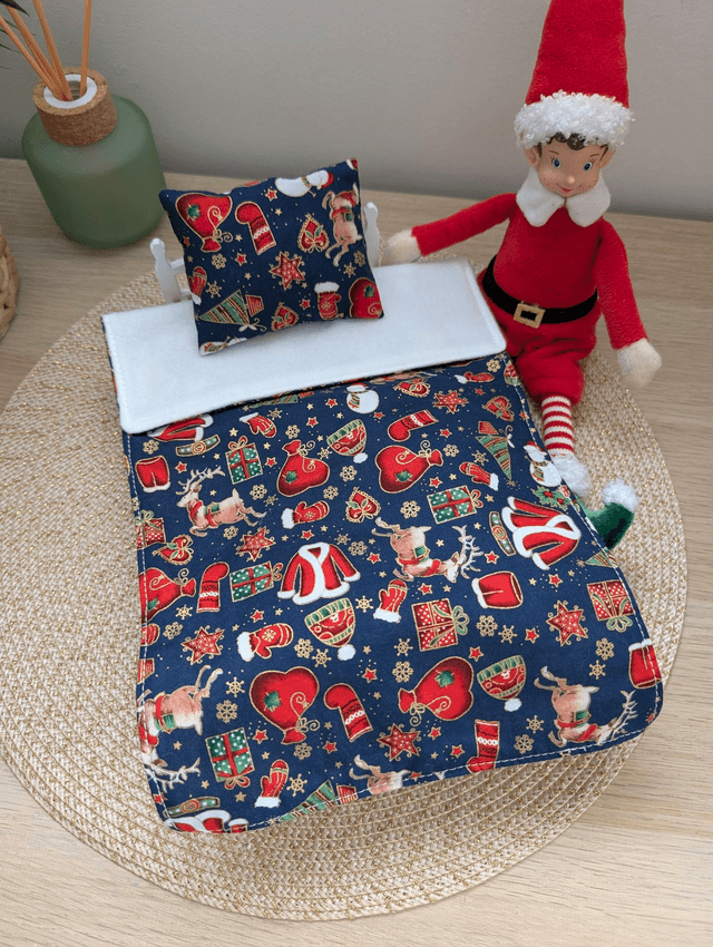Parure de lit pour lutin farceur "bleu marine habits de Noël"