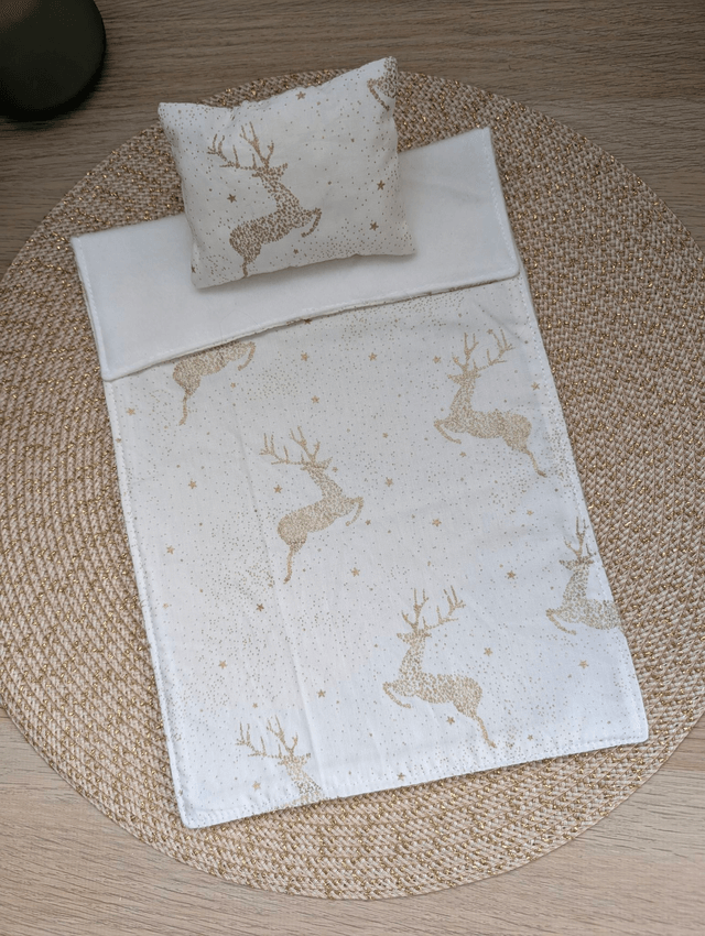 Parure de lit pour lutin farceur "cerfs dorés fond blanc"
