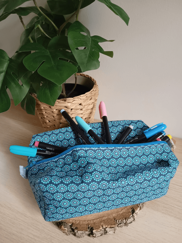 Grande trousse bleue
