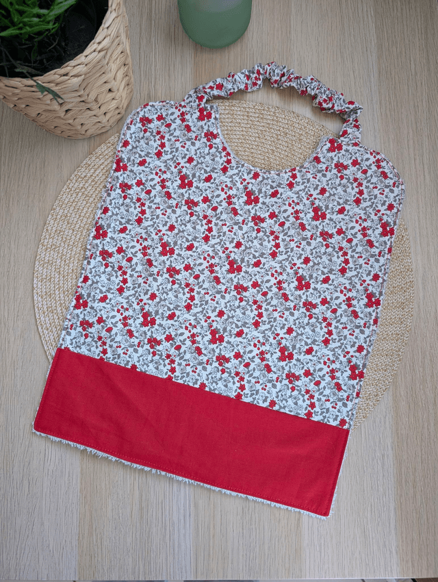 Serviette de cantine enfant rouge fleurie