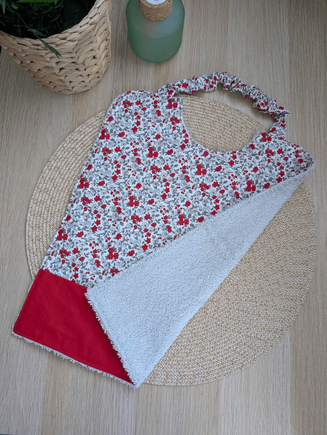 Serviette de cantine enfant rouge fleurie