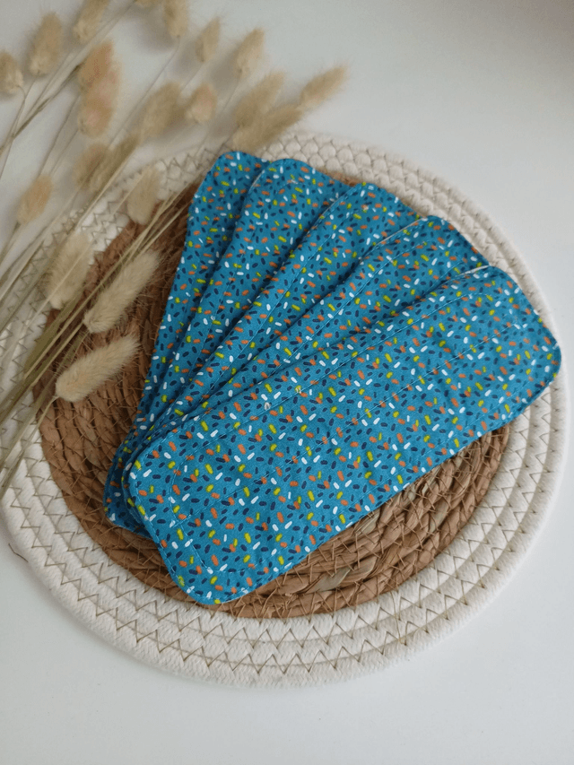 Serviette hygiénique lavable bleue (à l'unité ou en lot de 5)