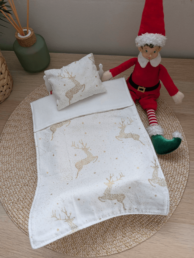 Parure de lit pour lutin farceur "cerfs dorés fond blanc"