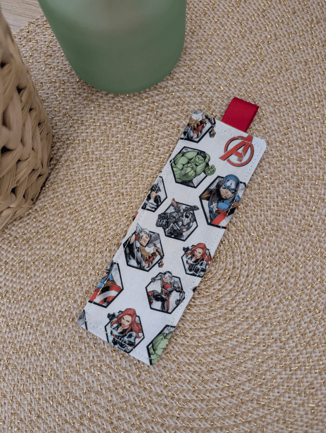 Marque page en tissu modèle Avengers