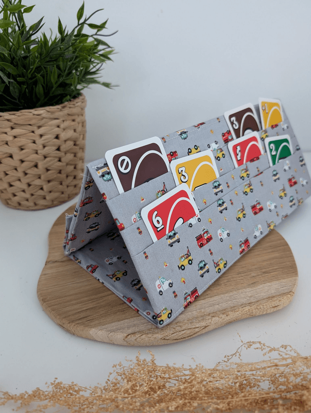 Porte-cartes de jeu modèle voitures
