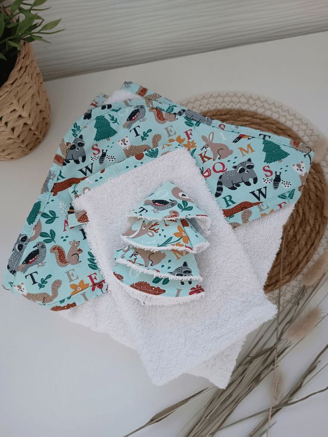 Cape de bain bébé + gant 
