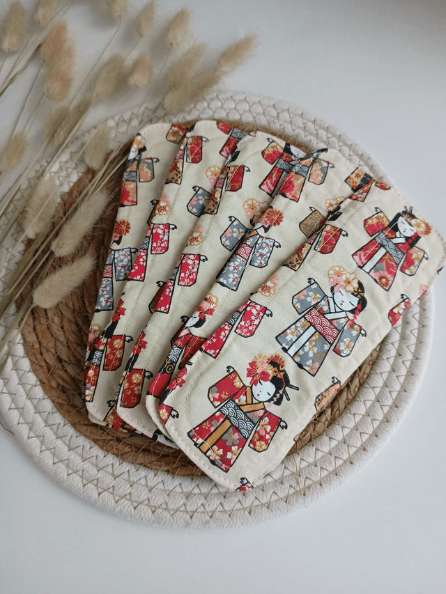 Serviette hygiénique lavable Geisha (à l'unité ou en lot de 5)