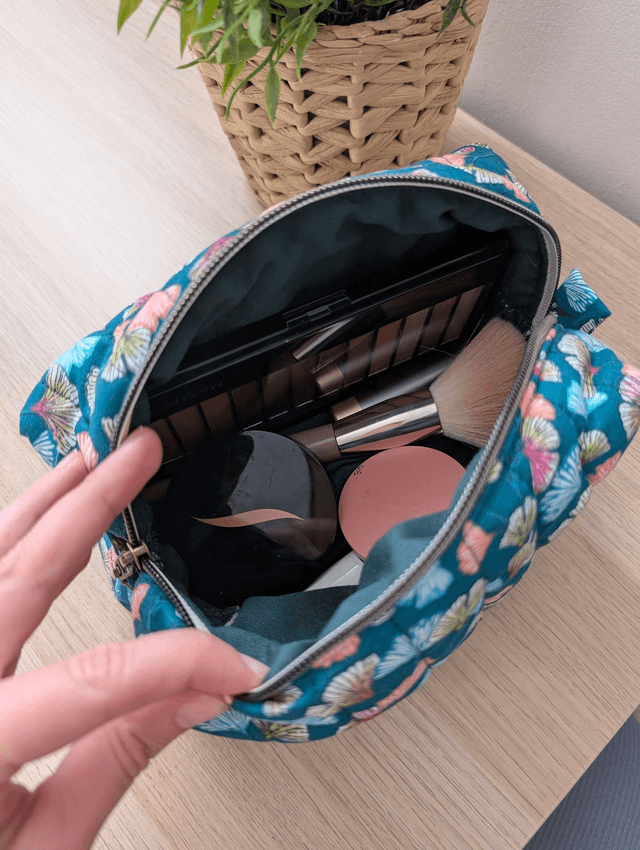 Trousse matelassée verte foncée